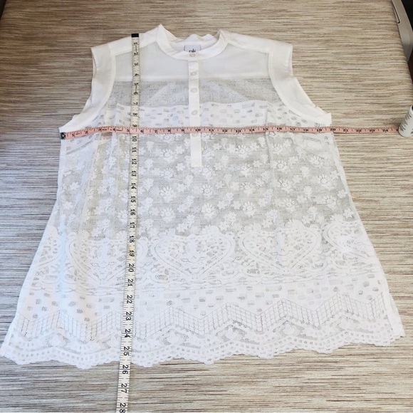 Cabi Prudence Ivory Lace Sleeveless Top - Picture 14 of 16